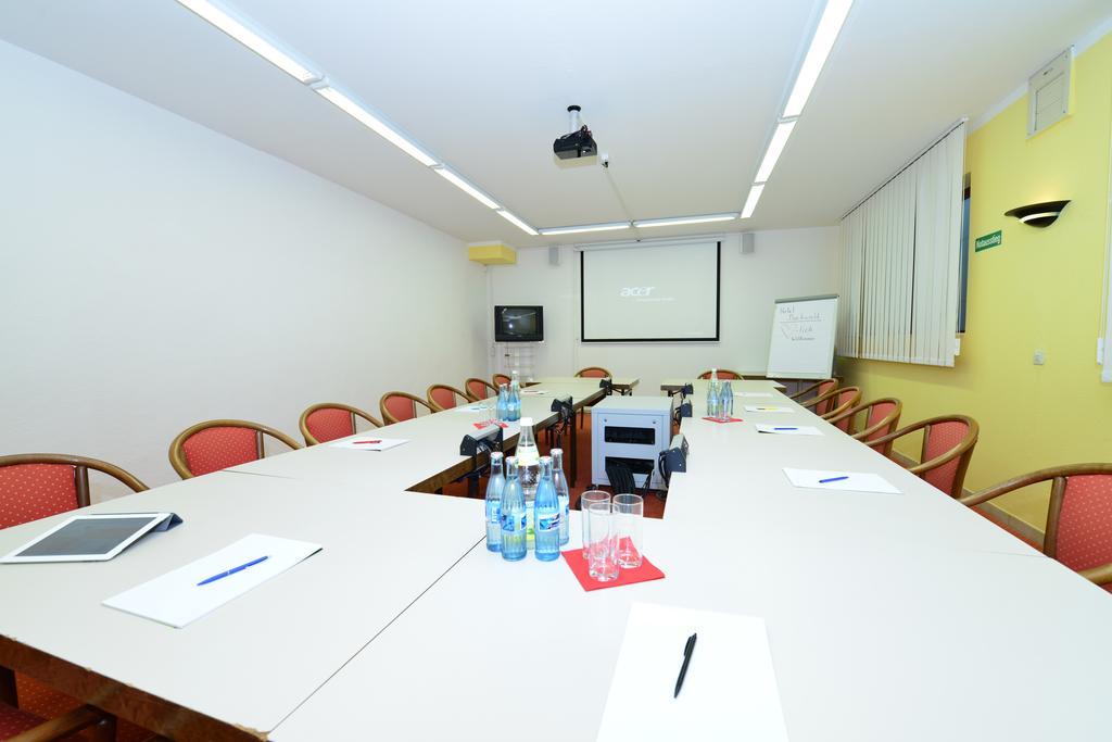 Esslingen am Neckar Hotel Am Buchwald מראה חיצוני תמונה